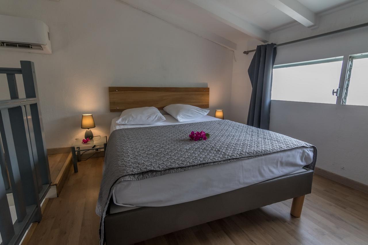 르 고지에 Superbe Studio En Duplex, Vue Sur Mer Et Piscine 아파트 외부 사진