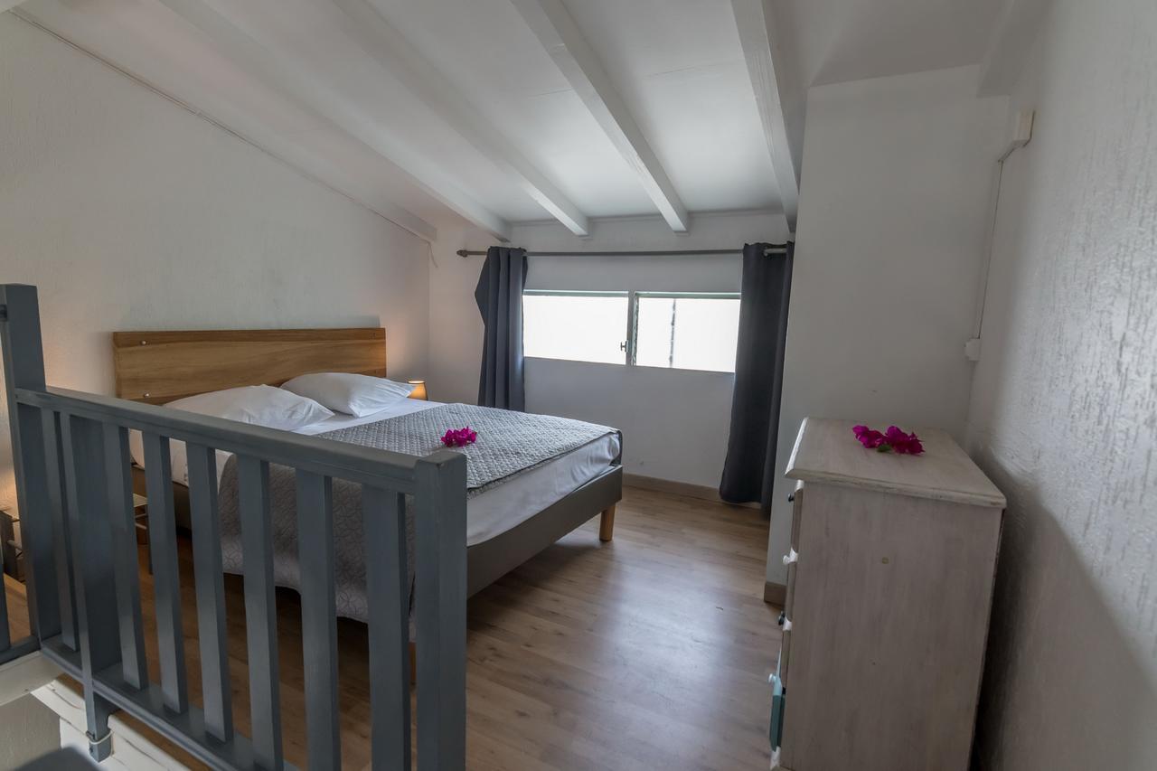 르 고지에 Superbe Studio En Duplex, Vue Sur Mer Et Piscine 아파트 외부 사진